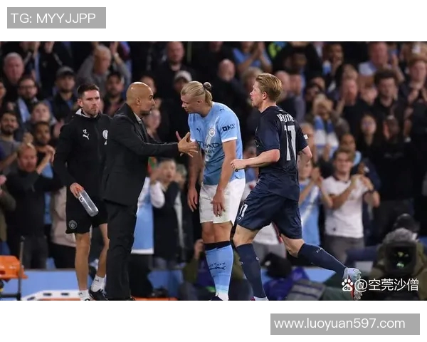 欧冠小组赛豪门翻车：巴萨平局切尔西爆冷，出线形势混乱